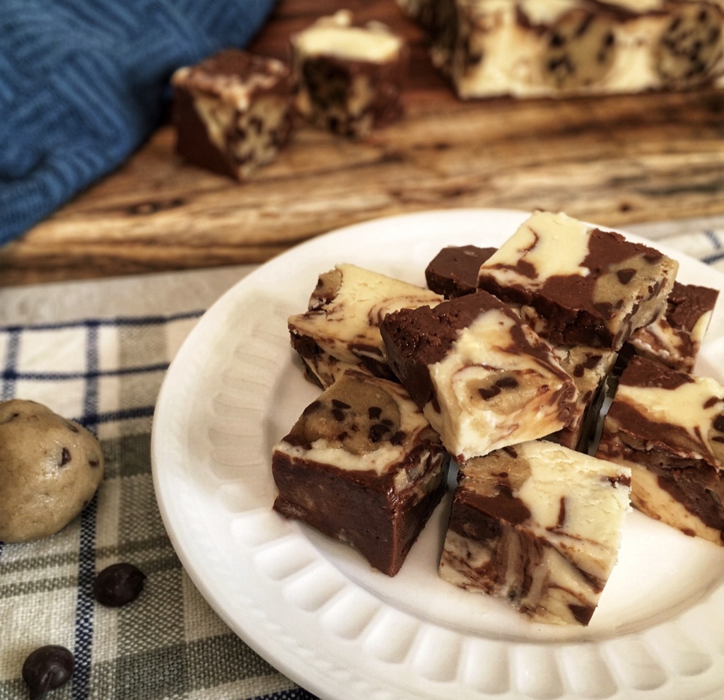 milk and cookies fudge